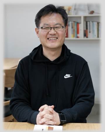최흥식 목사